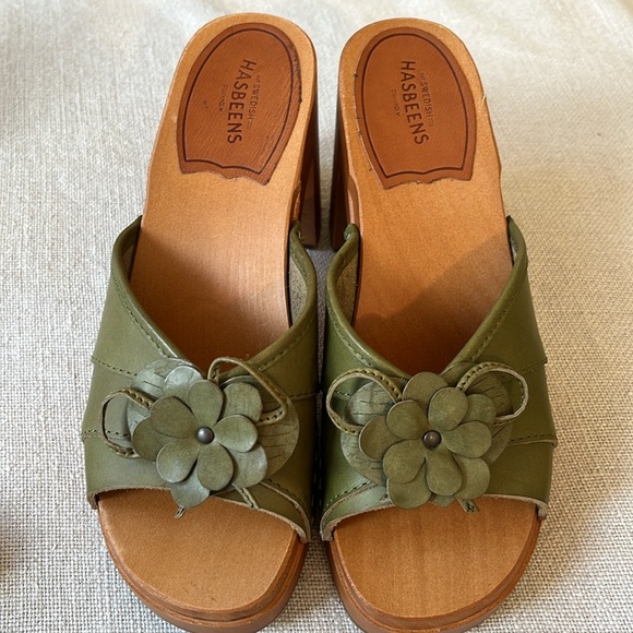 Swedish Hasbeens NWT Olive Green Detail Crowded Slip In Clog LOVE 🌸🌸 🌈 - Picture 9 of 15